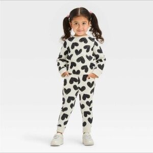 Cat & Jack Toddler Girls 2T Heart Print Sweatshirt & Joggers Set